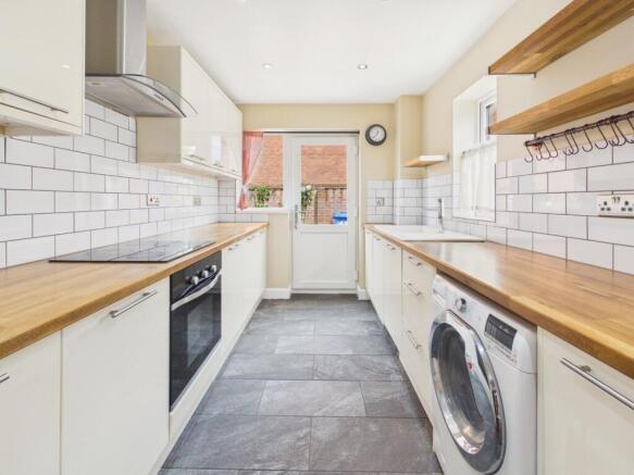 3 bed Detached for sale Image 4
