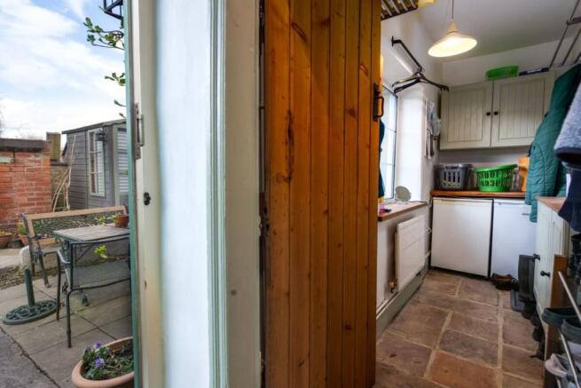 Utility / Pantry Store