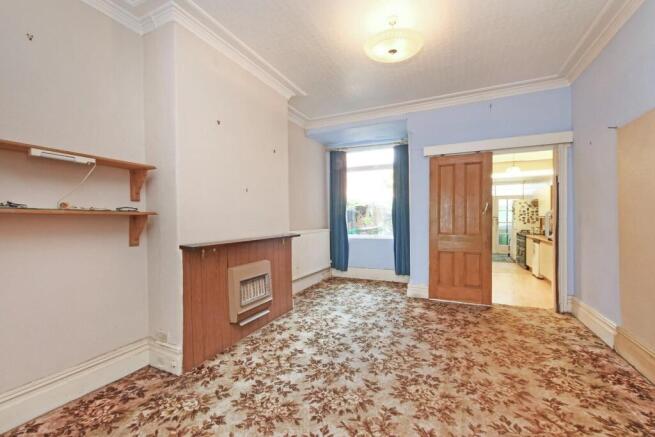 3 bed Terraced for sale Image 6