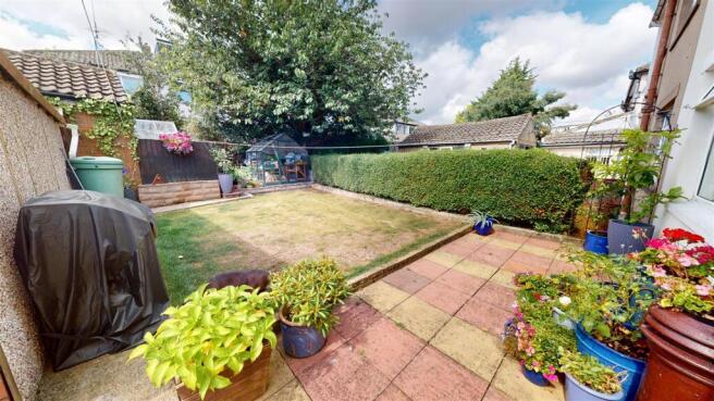 3 bed Semi-Detached for sale Image 11