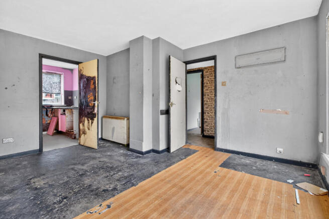 1 bed Flat for sale Image 5