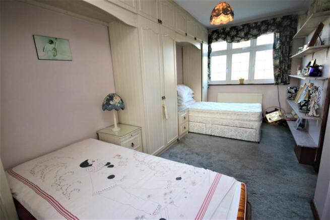 BEDROOM 3: