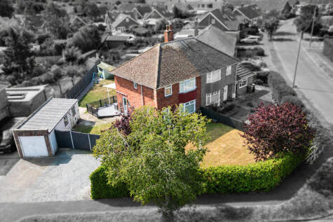 Queens Drive, Halesworth