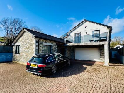 St. Johns Road, Millbrook, Torpoint