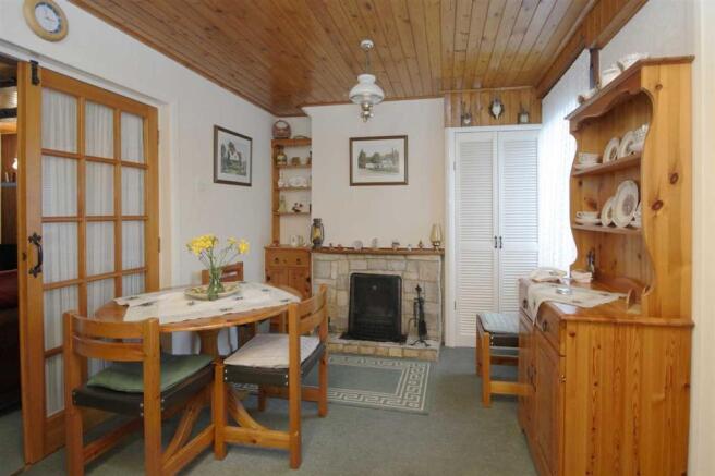 BREAKFAST ROOM