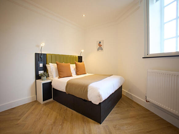 2 bed Apartment to rent Image 4