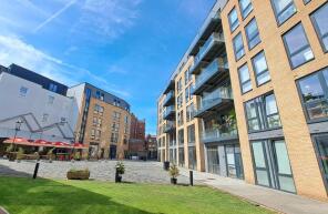Flat 201, 13 The Carriageworks, Carmen Beckford Street, St Pauls, Bristol BS1 3FF