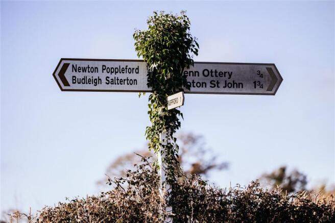 Newton Poppleford