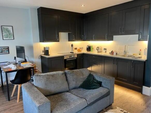 Living room 3rd pict