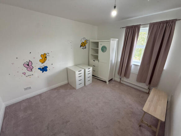 3 bed Terraced for sale Image 8
