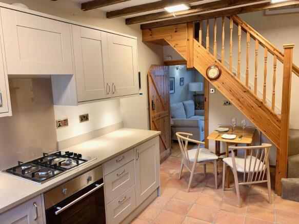 2 bed End of Terrace for sale Image 7