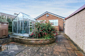 35, Bowland Drive, Chapeltown, Sheffield S35 2QN