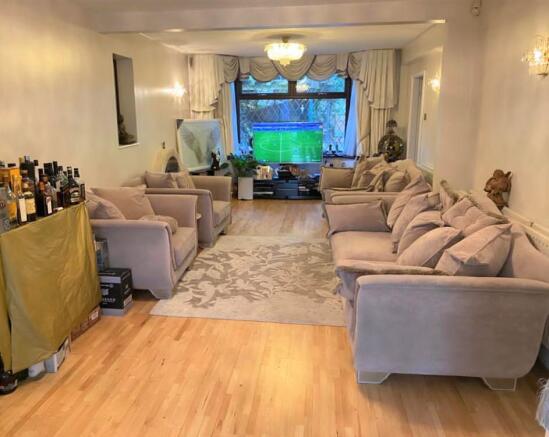 Lounge.jpg