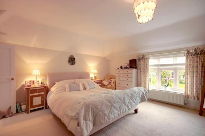 Bedroom 1 (Double)