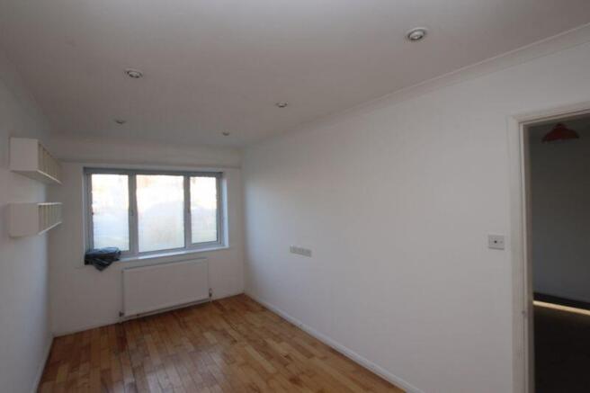 Study/dining room