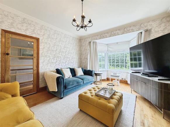 3 bed Detached Bungalow for sale Image 4