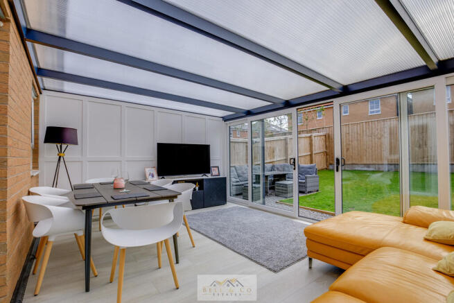 4 bed Detached for sale Image 6