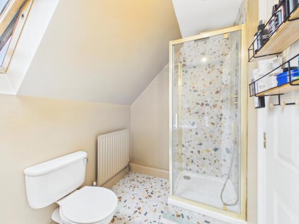 3 bed Semi-Detached for sale Image 11