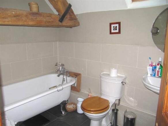 Photo 10