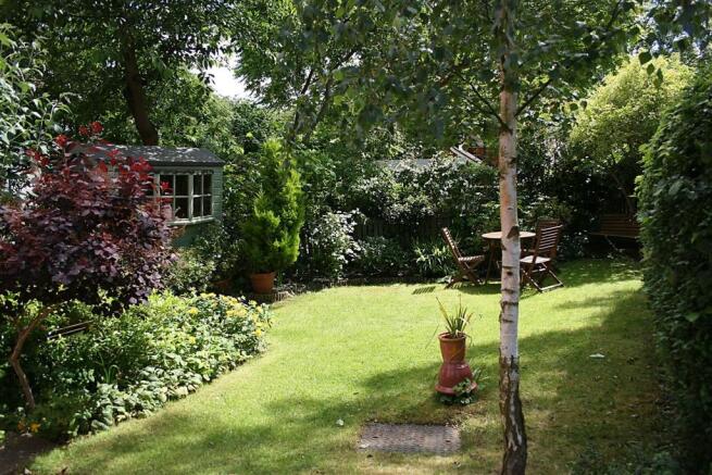 Side garden.jpg