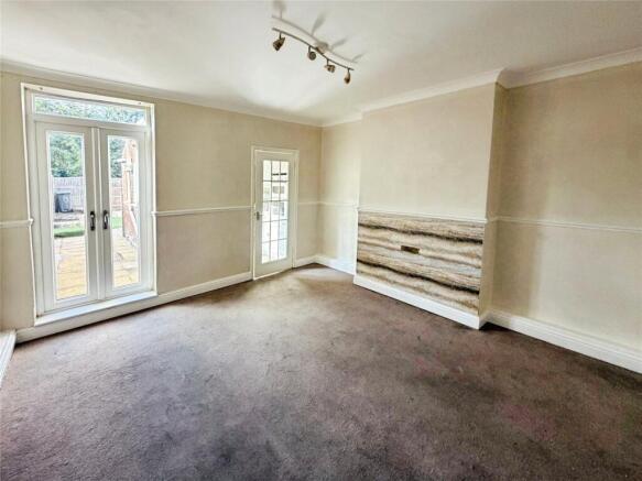 3 bed Terraced for sale Image 10