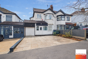 29, Holly Road, Oldbury B68 0AU