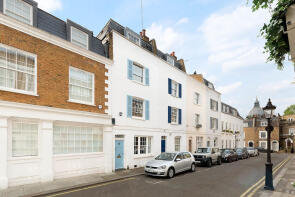 9, Fairholt Street, London SW7 1EG