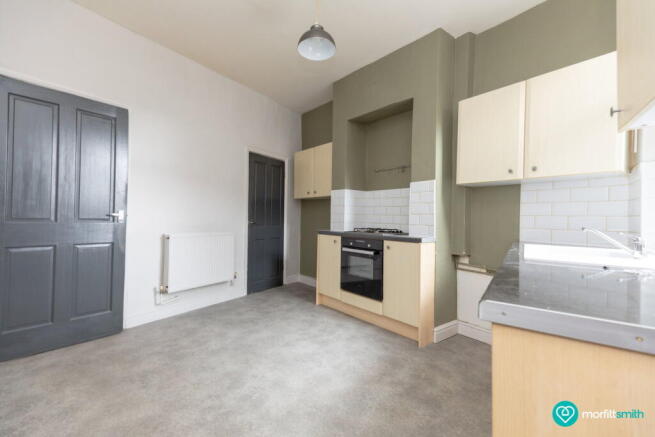 3 bed Terraced to rent Image 4