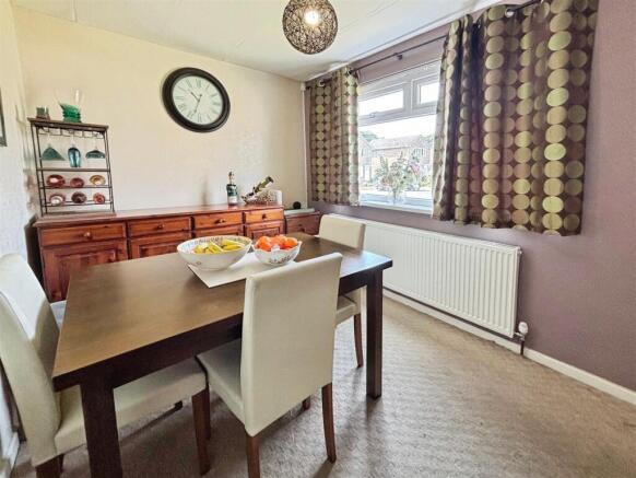 3 bed Detached for sale Image 5