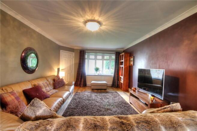 Lounge 3