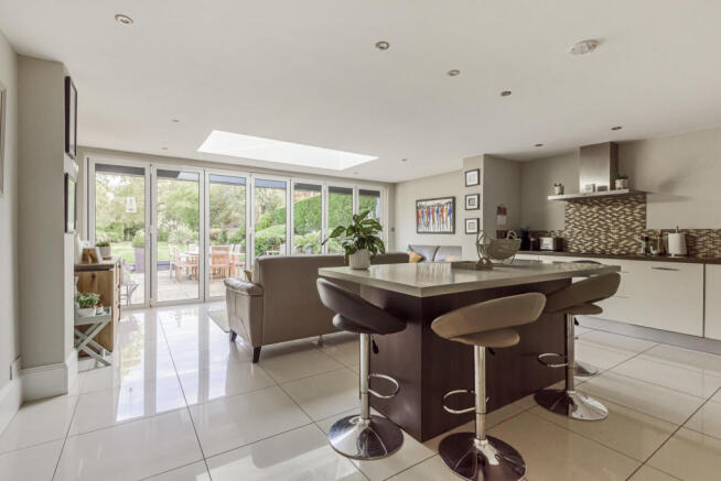 Kitchen/Breakfast