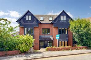 Flat 3, 29 Ridgmont House, Ridgmont Road, St. Albans AL1 3AG