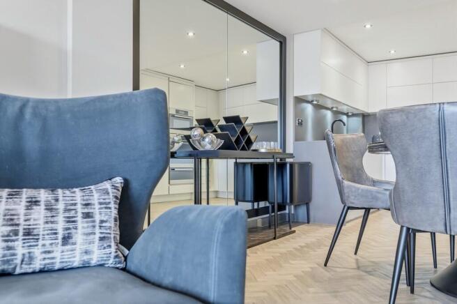 2 bed Apartment for sale Image 10
