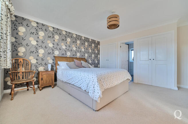 84282cab-72b6-475...