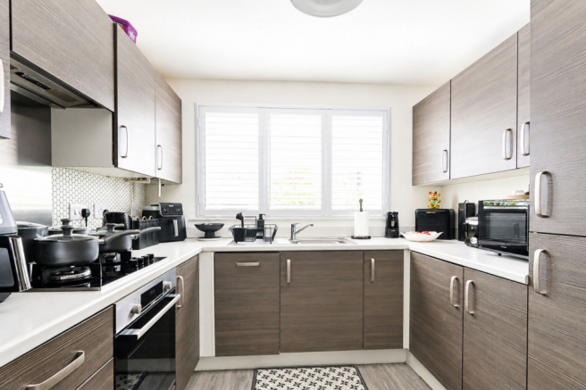 3 bed Semi-Detached for sale Image 11