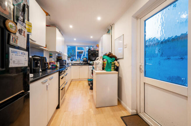 1388539-2-694043f...