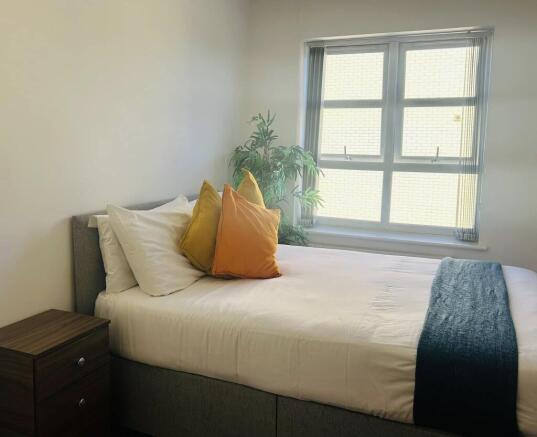 2 bed Ground Flat to rent Image 5