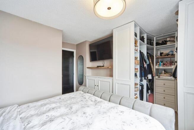 2 bed Semi-Detached for sale Image 11