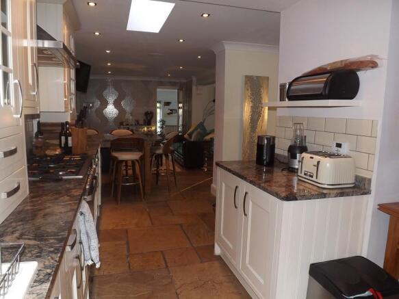 Kitchen/breakfast ro