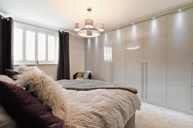 Main Bedroom 