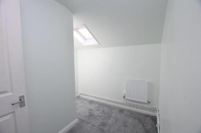 Bedroom 2/office