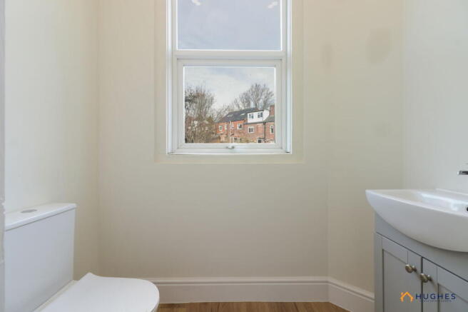 4 bed Terraced for sale Image 10
