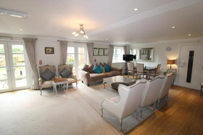 Communal Lounge