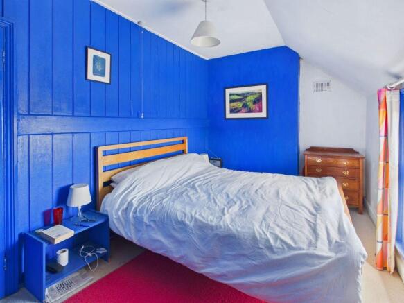 3 bed Cottage for sale Image 10