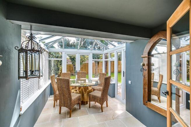 11 Conservatory.jpg