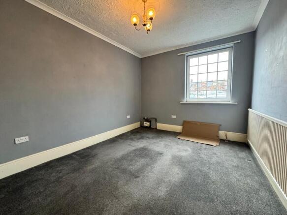 2 bed Terraced for sale Image 8