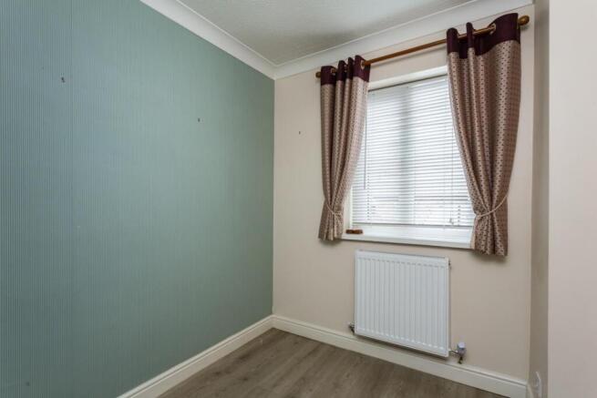 2 bed Flat for sale Image 7