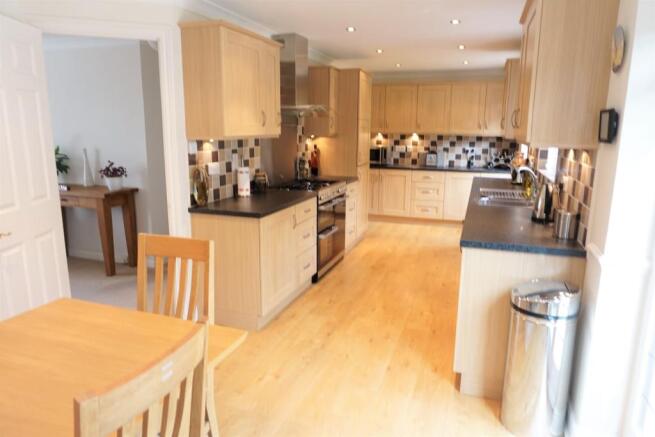 Kitchen / Diner
