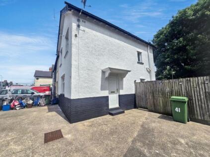 41 Pen Y Garn Road, Cardiff, South Glamorgan, CF5 4BW