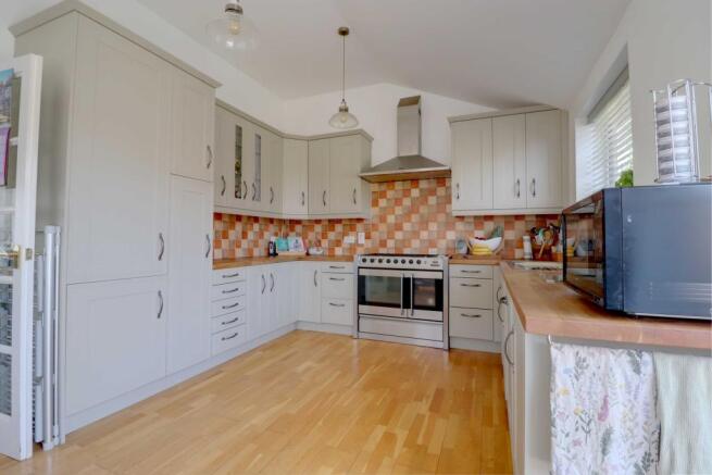 Kitchen Diner